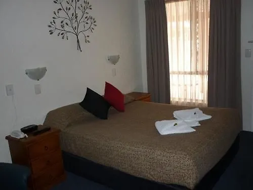 Bundaberg Spanish Motor Inn Motel