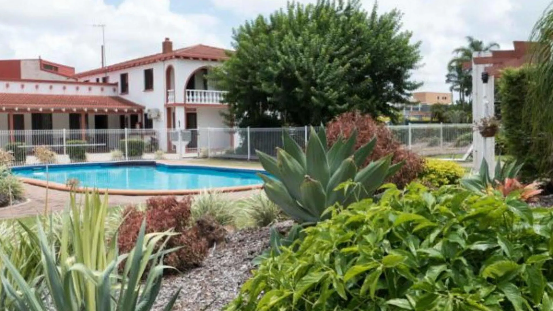 Bundaberg Spanish Motor Inn Motel